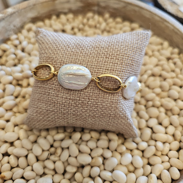 Freshwater Pearl Golden Link Bracelet