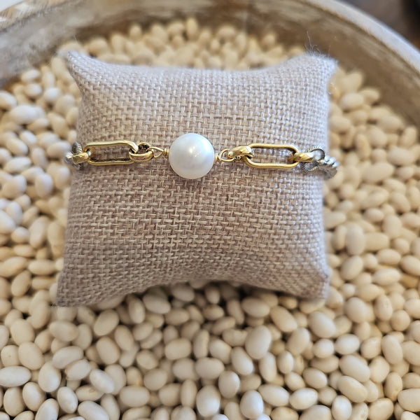 Linked Silver Chain- Pearl- Bracelet