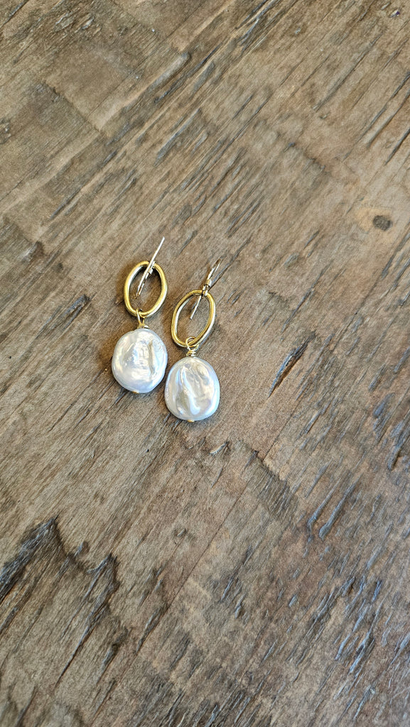 Pearl Earring