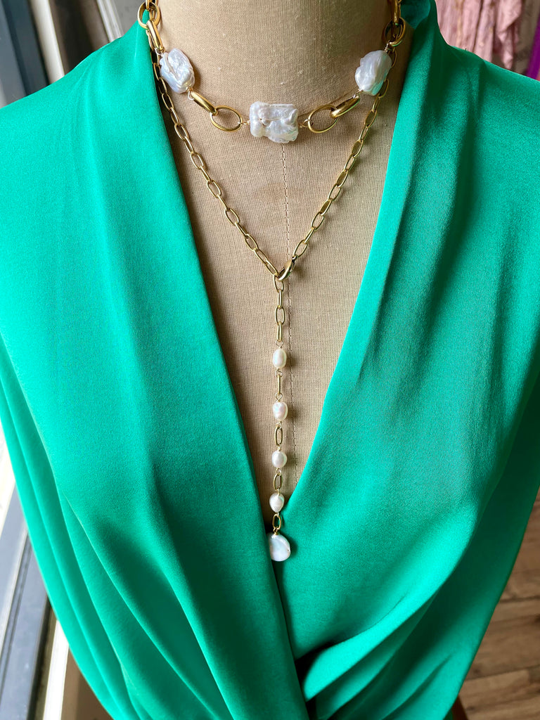 Adjustable Golden Chain "Y" with Pearls Necklace