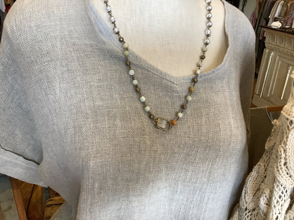 Pearl and jasper