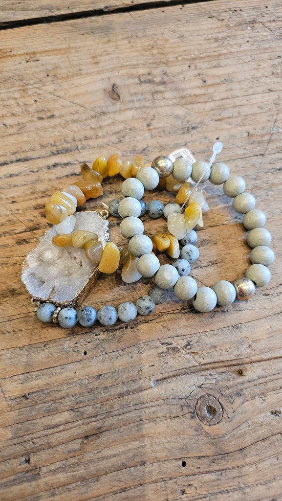 AA77206-00 Natural Stone Bracelet